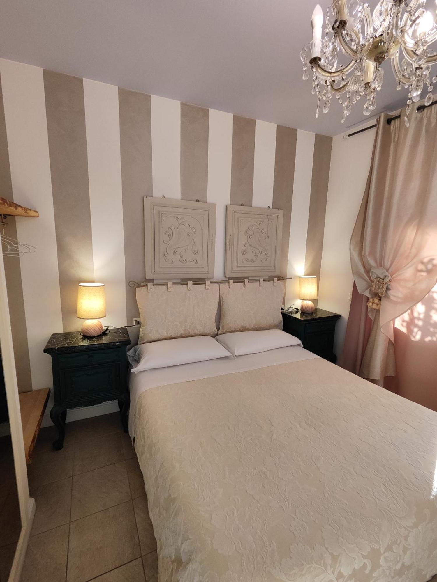 Garda Relais Antica Romelia Bed & Breakfast Montichiari Bagian luar foto