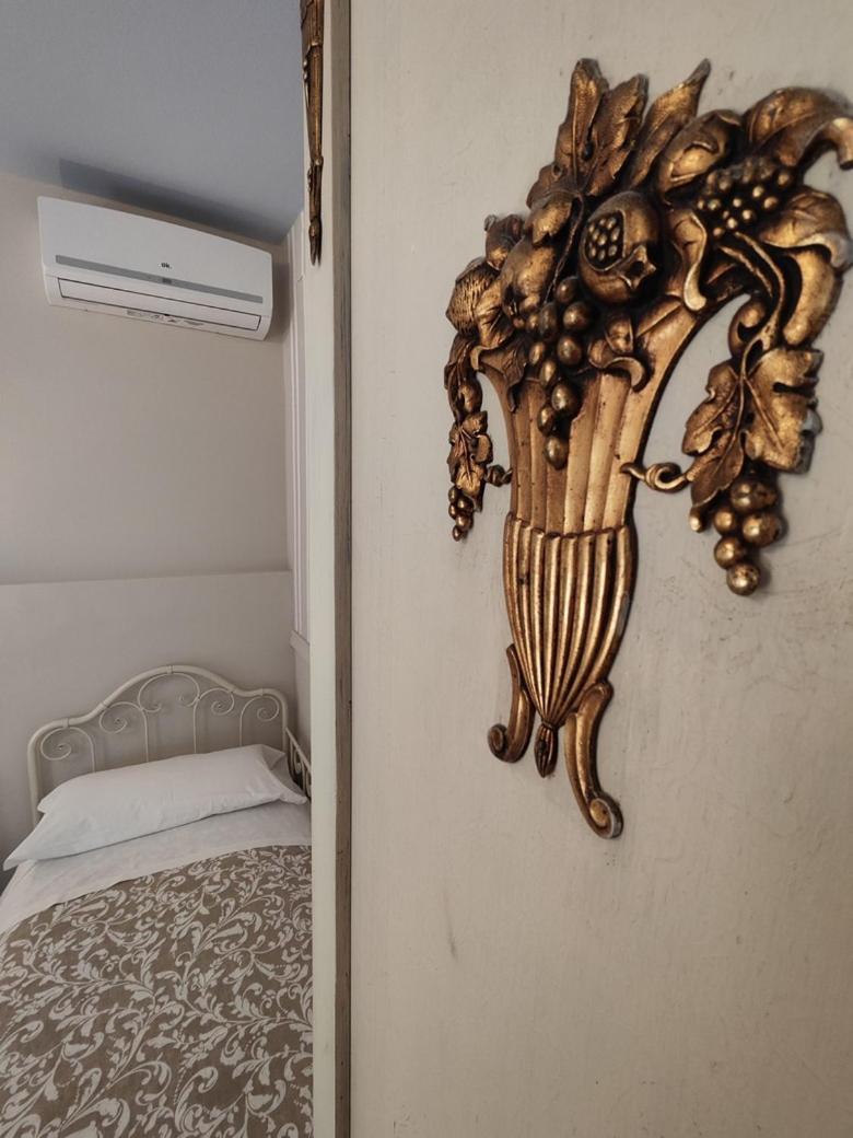 Garda Relais Antica Romelia Bed & Breakfast Montichiari Bagian luar foto