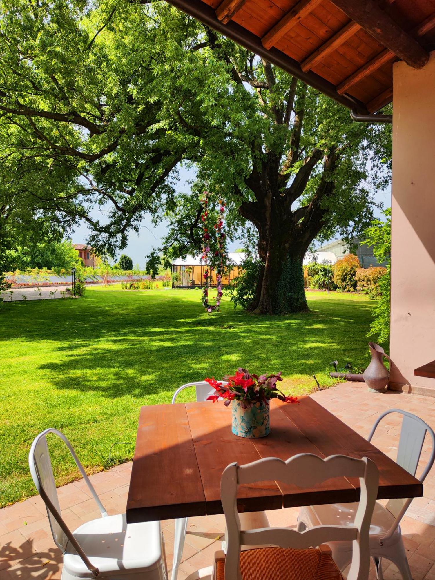 Garda Relais Antica Romelia Bed & Breakfast Montichiari Bagian luar foto