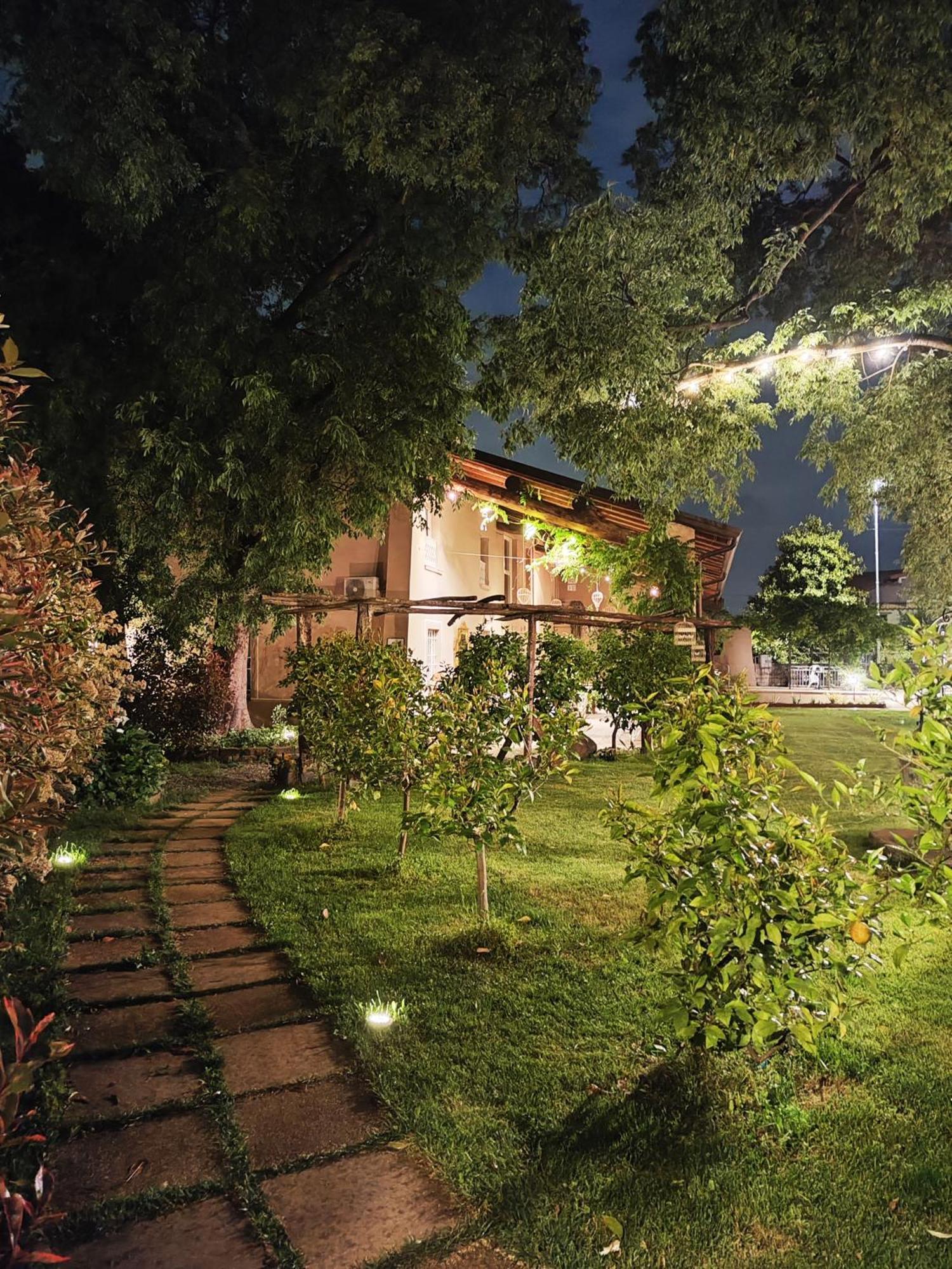 Garda Relais Antica Romelia Bed & Breakfast Montichiari Bagian luar foto